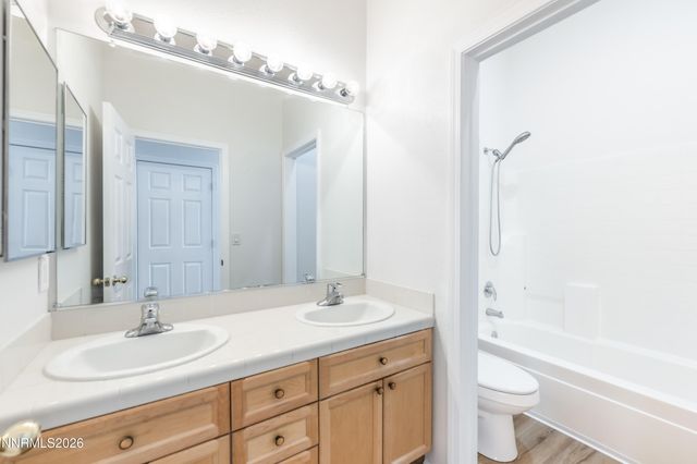 3244 Brisa Court, Sparks, NV 89436