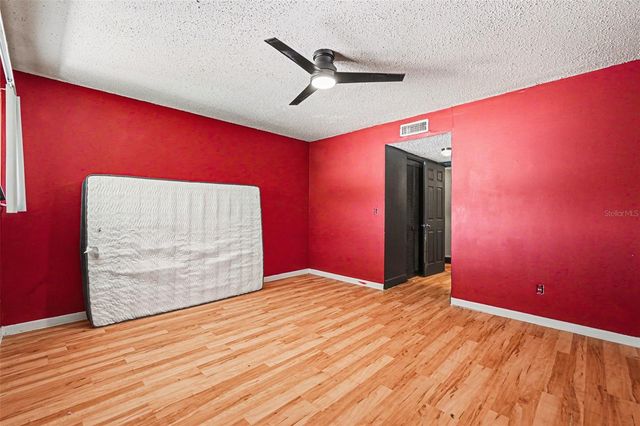 6308 NEWTOWN CIRCLE C4, Tampa, FL 33615