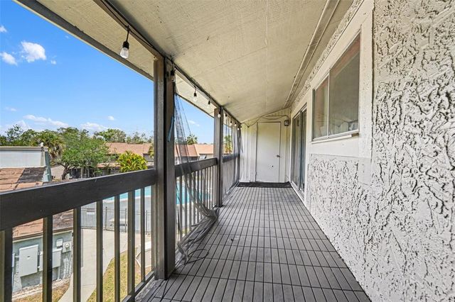 6308 NEWTOWN CIRCLE C4, Tampa, FL 33615