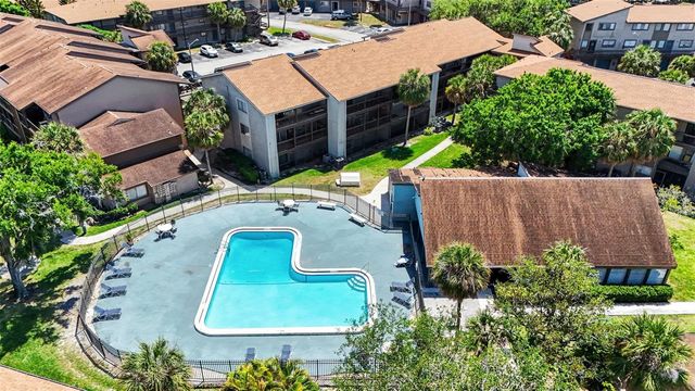 6308 NEWTOWN CIRCLE C4, Tampa, FL 33615