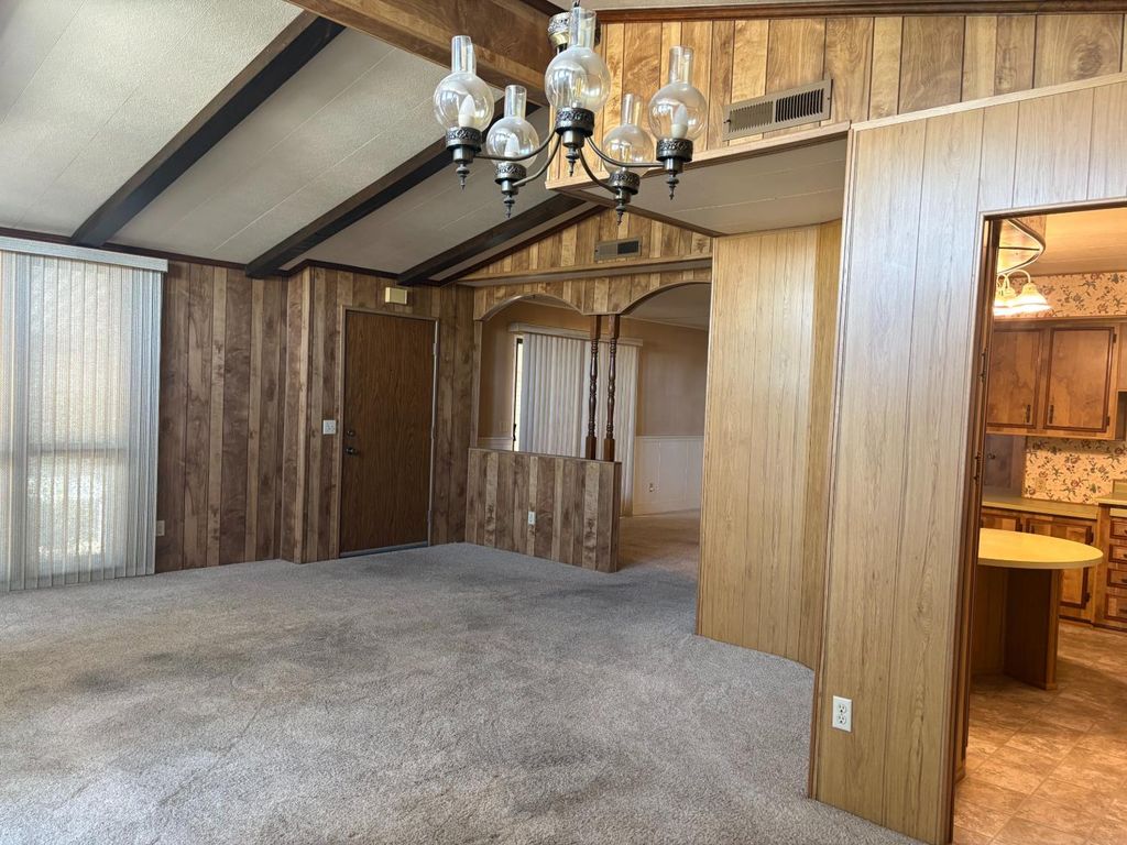 Image 15 of property listing at 1300 W Olson Avenue # 127, Reedley, CA 93654