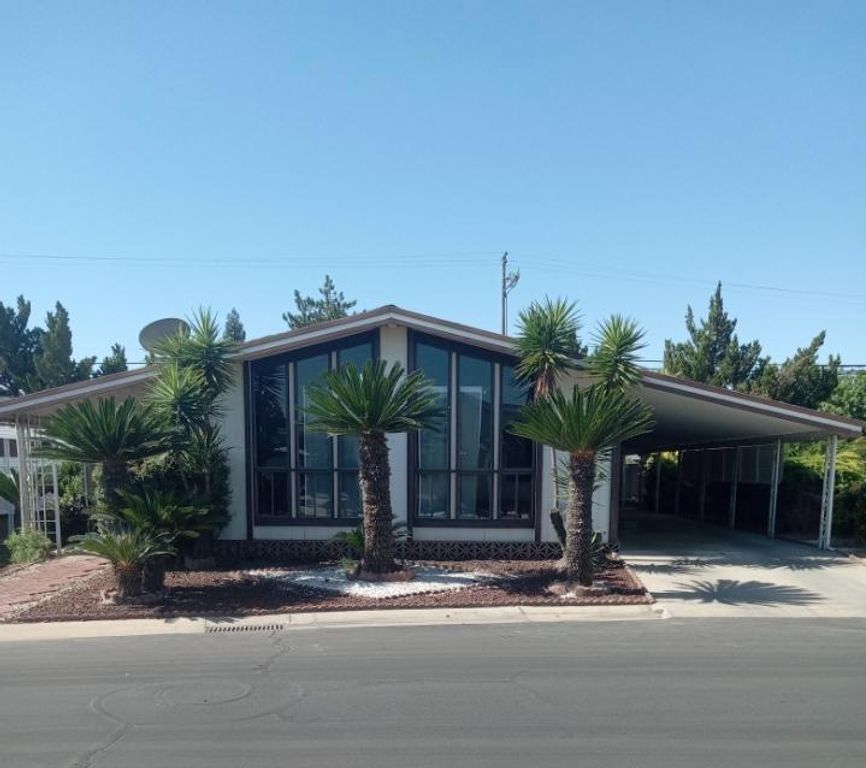Image 2 of property listing at 1300 W Olson Avenue # 127, Reedley, CA 93654