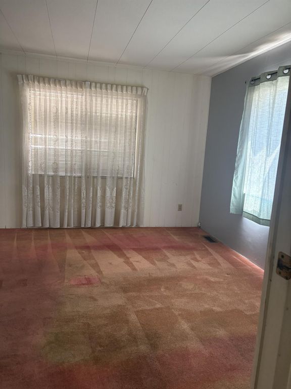 Image 31 of property listing at 1300 W Olson Avenue # 127, Reedley, CA 93654