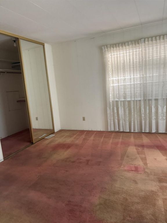 Image 32 of property listing at 1300 W Olson Avenue # 127, Reedley, CA 93654