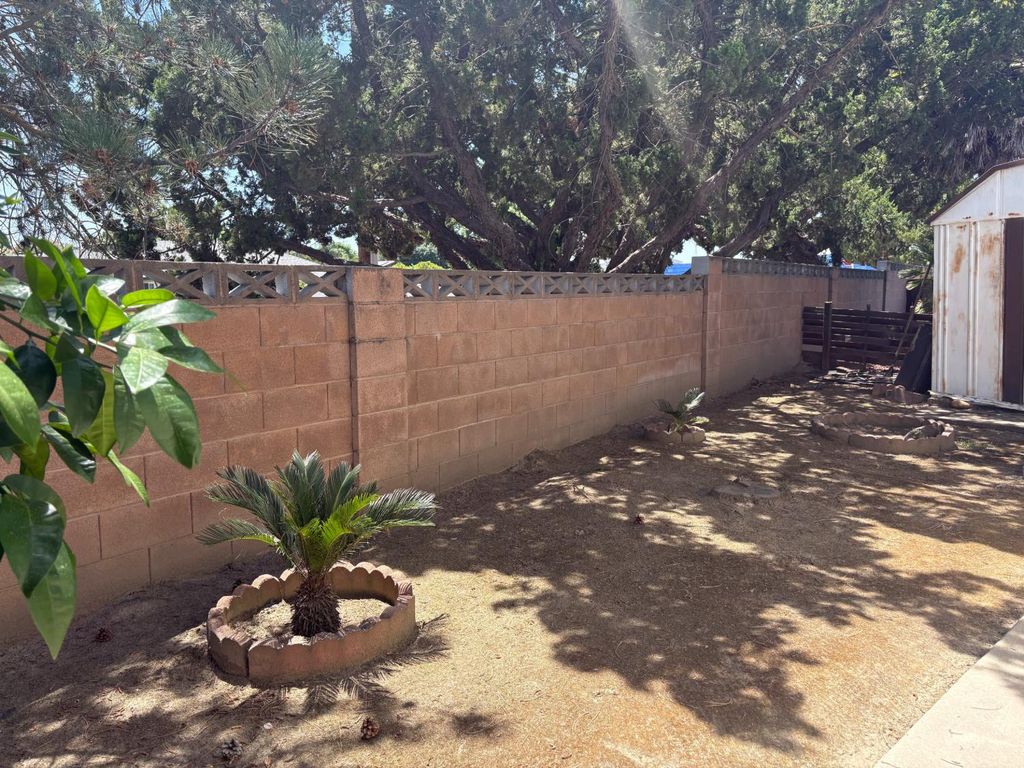 Image 39 of property listing at 1300 W Olson Avenue # 127, Reedley, CA 93654
