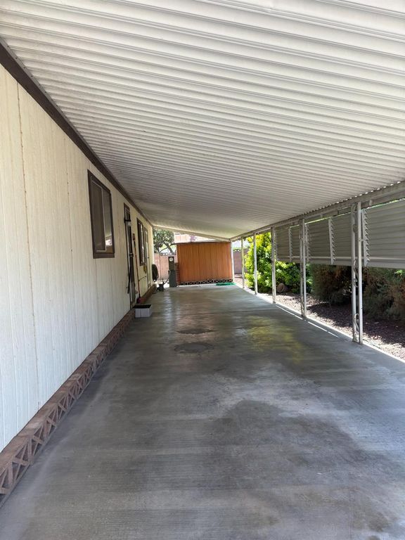Image 4 of property listing at 1300 W Olson Avenue # 127, Reedley, CA 93654