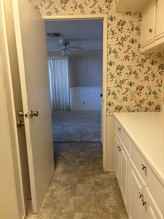 Image 7 of property listing at 1300 W Olson Avenue # 127, Reedley, CA 93654