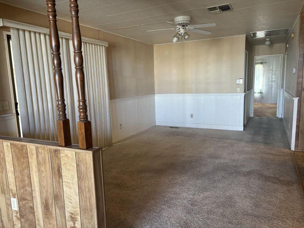 Image 9 of property listing at 1300 W Olson Avenue # 127, Reedley, CA 93654