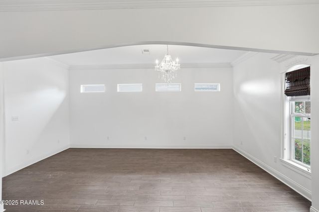 100 Tall Oaks Lane, Youngsville, LA 70592