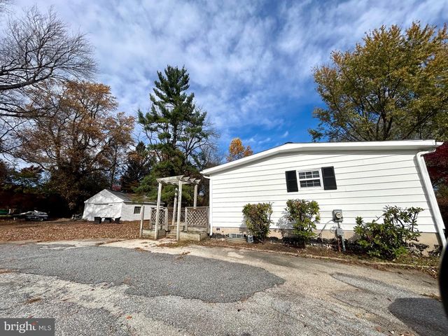 2730 OLD CEDAR GROVE RD, Broomall, PA 19008