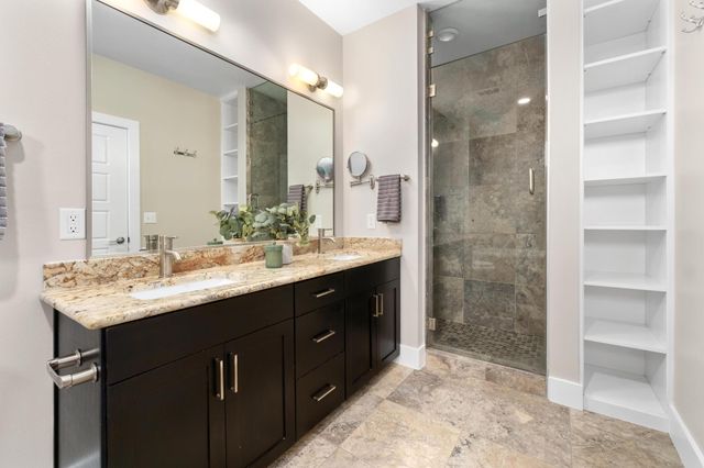 1615 E 7th ST 402, Austin, TX 78702