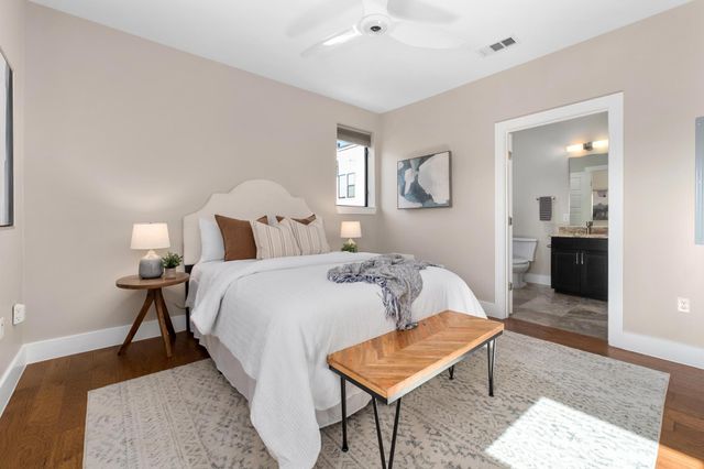 1615 E 7th ST 402, Austin, TX 78702