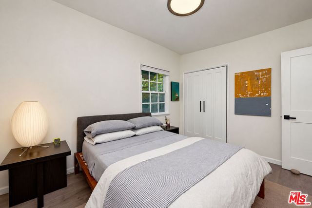 7244 Chicopee Avenue, Lake Balboa, CA 91406