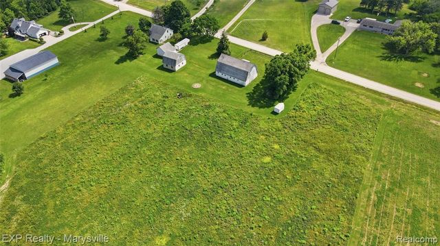 5694 Belle River Road, East China, MI 48054