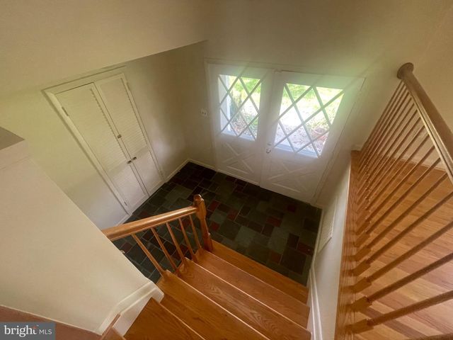 9249 W STAYMAN DR, Ellicott City, MD 21042