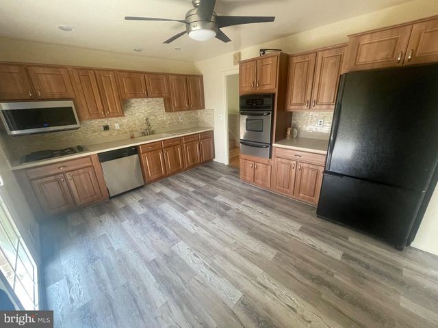 9249 W STAYMAN DR, Ellicott City, MD 21042