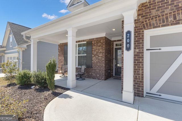 200 Amherst Way, Fayetteville, GA 30215