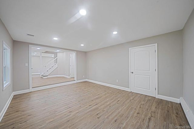 4 Evans Street, Coram, NY 11727