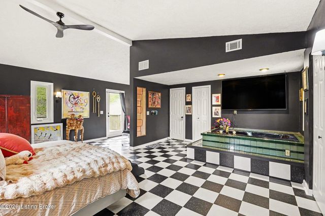 1944 N Preston Hwy, Shepherdsville, KY 40165