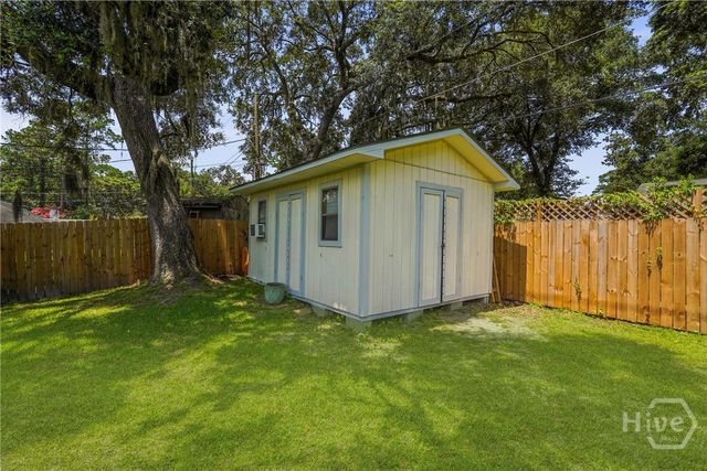 306 Burlington Road, Savannah, GA 31410