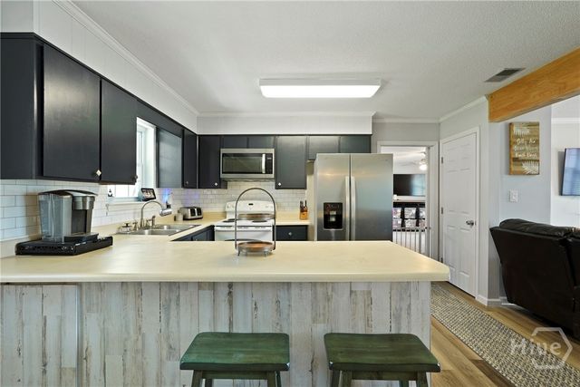 306 Burlington Road, Savannah, GA 31410