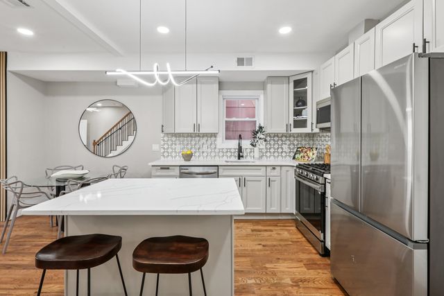 103 BOYD AVE, Jc, Bergen-lafayett, NJ 07304