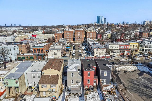 103 BOYD AVE, Jc, Bergen-lafayett, NJ 07304