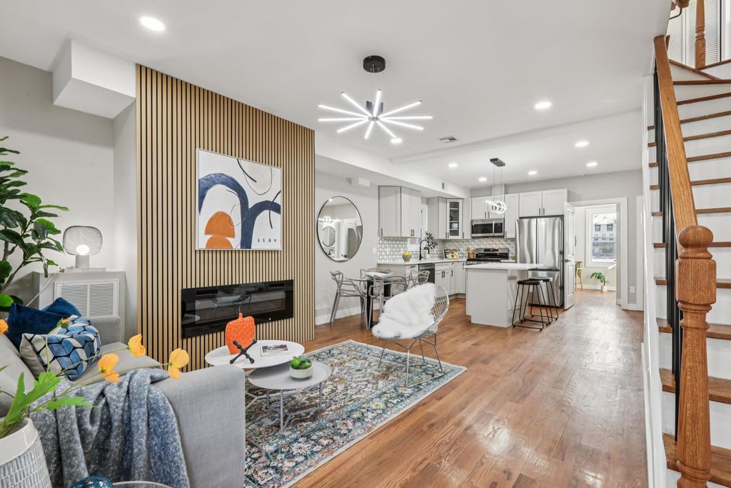 103 BOYD AVE, Jc, Bergen-lafayett, NJ 07304