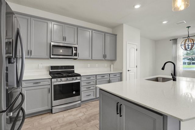 10484 SW Captiva Drive, Port St. Lucie, FL 34987