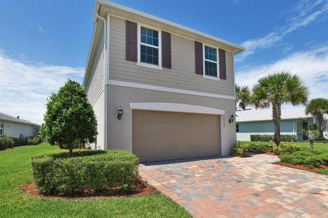 10484 SW Captiva Drive, Port St. Lucie, FL 34987