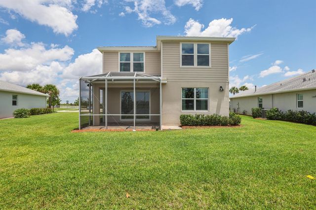 10484 SW Captiva Drive, Port St. Lucie, FL 34987