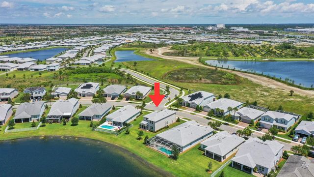 10484 SW Captiva Drive, Port St. Lucie, FL 34987