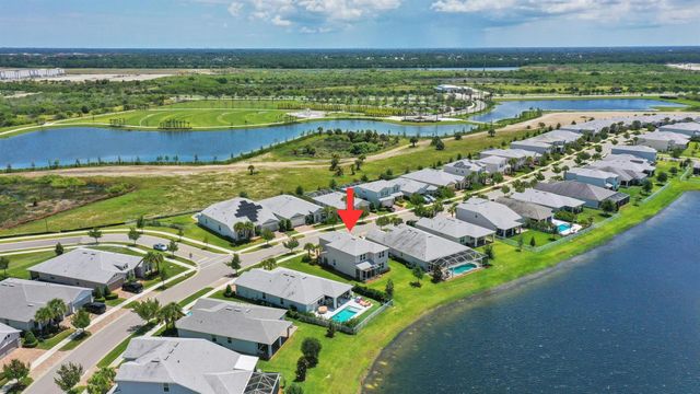 10484 SW Captiva Drive, Port St. Lucie, FL 34987