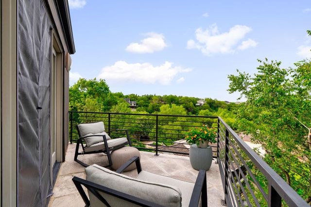 7626 Parkview CIR, Austin, TX 78731
