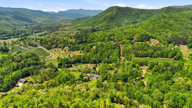 7079 Upper Hightower, Hiawassee, GA 30546