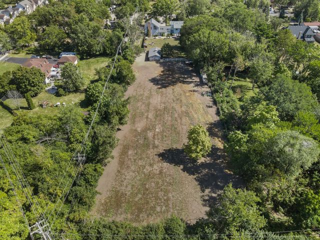 2N584 S Ardmore Avenue, Villa Park, IL 60181