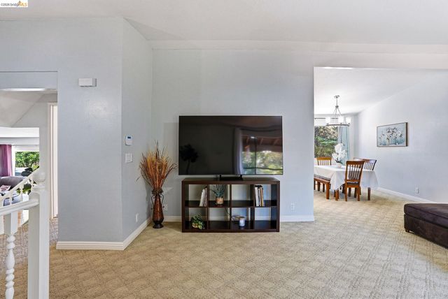 1805 Geyser Ct, Antioch, CA 94509