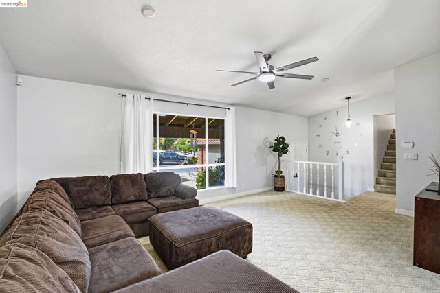 1805 Geyser Ct, Antioch, CA 94509