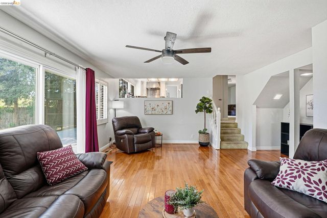 1805 Geyser Ct, Antioch, CA 94509