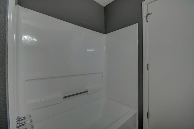 1020 Spruce Court SE, Los Lunas, NM 87031