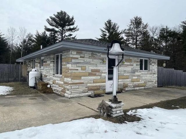 W3404 County Road HH, Mauston, WI 53948