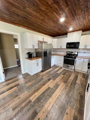 W3404 County Road HH, Mauston, WI 53948