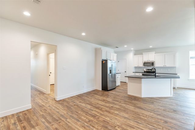 8001 SAWDUST, Abilene, TX 79602