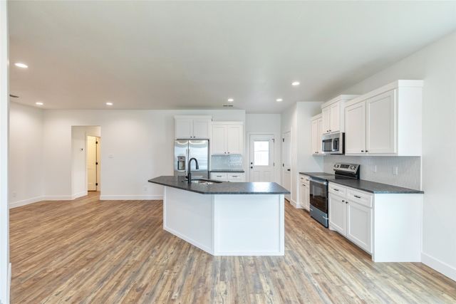 8001 SAWDUST, Abilene, TX 79602