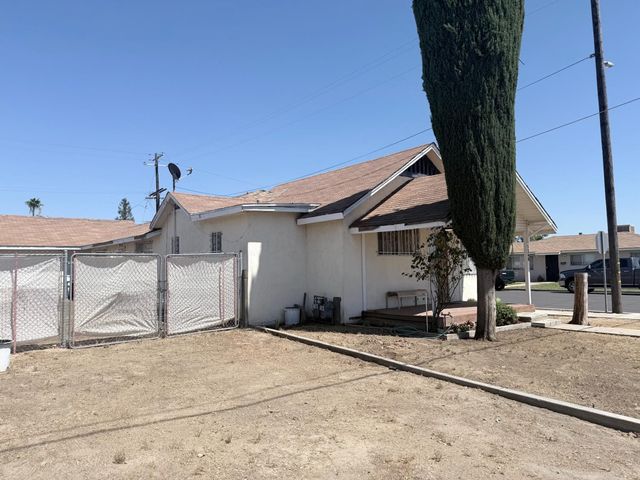 1348 Sanger Avenue, Sanger, CA 93657