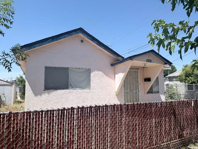 1348 Sanger Avenue, Sanger, CA 93657