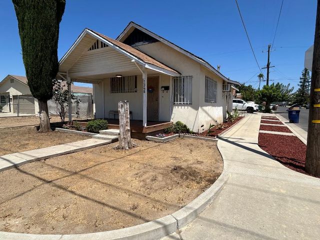 1348 Sanger Avenue, Sanger, CA 93657