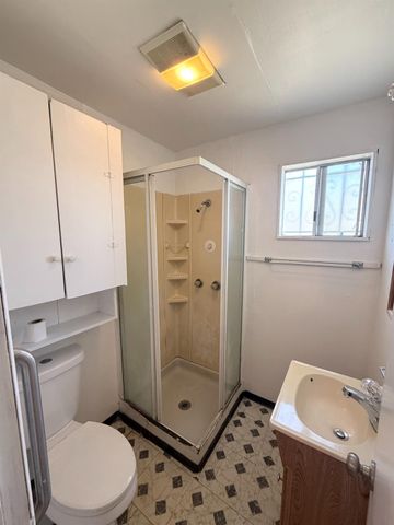 1348 Sanger Avenue, Sanger, CA 93657