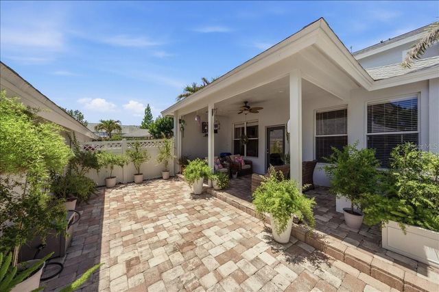 9606 ROYCE DRIVE, Tampa, FL 33626