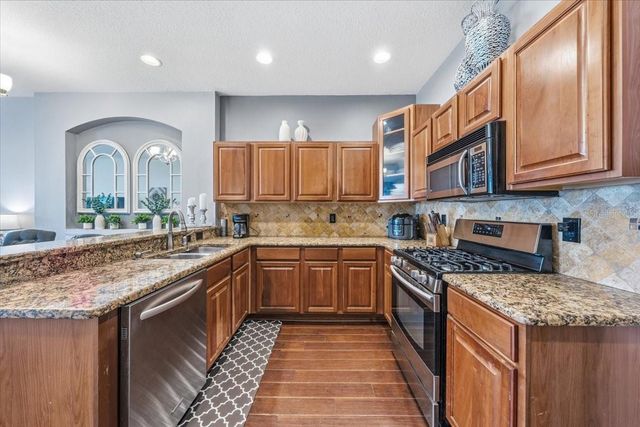 9606 ROYCE DRIVE, Tampa, FL 33626